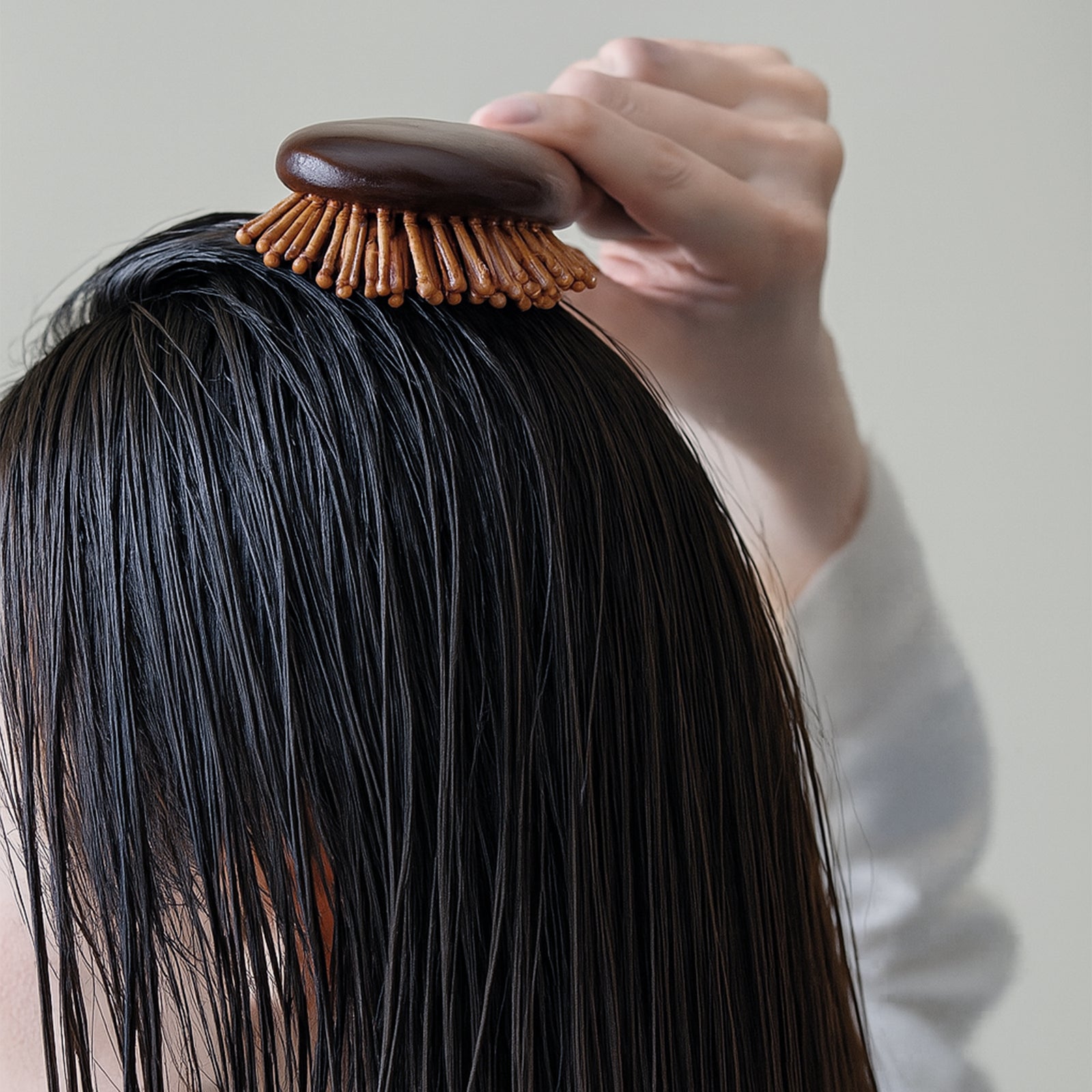 POST-SHOWER SMOOTHING